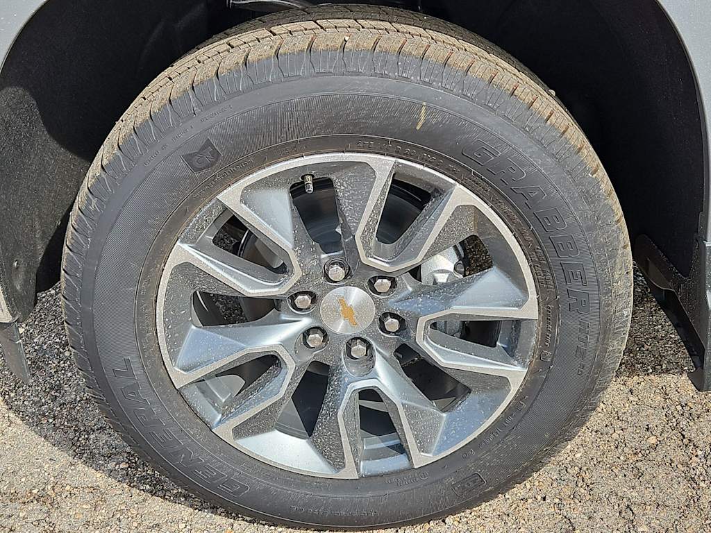 Thumbnail: 2026 Chevrolet Silverado 1500 - 8