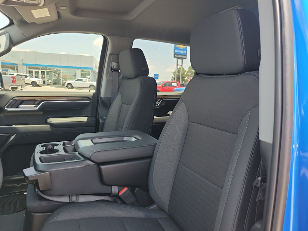 Thumbnail: 2025 Chevrolet Silverado 1500 - 11