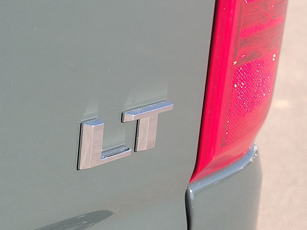 Thumbnail: 2026 Chevrolet Silverado 1500 - 24