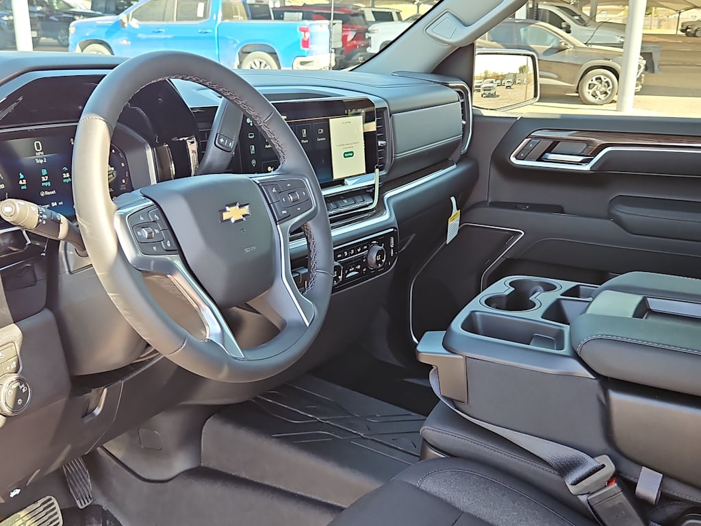 Thumbnail: 2026 Chevrolet Silverado 1500 - 2