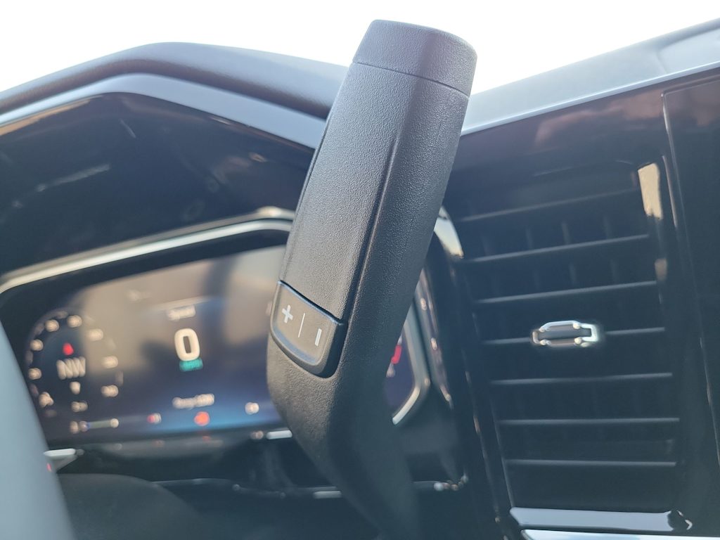 Thumbnail: 2026 Chevrolet Silverado 1500 - 26