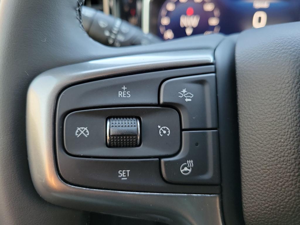 Thumbnail: 2026 Chevrolet Silverado 1500 - 27