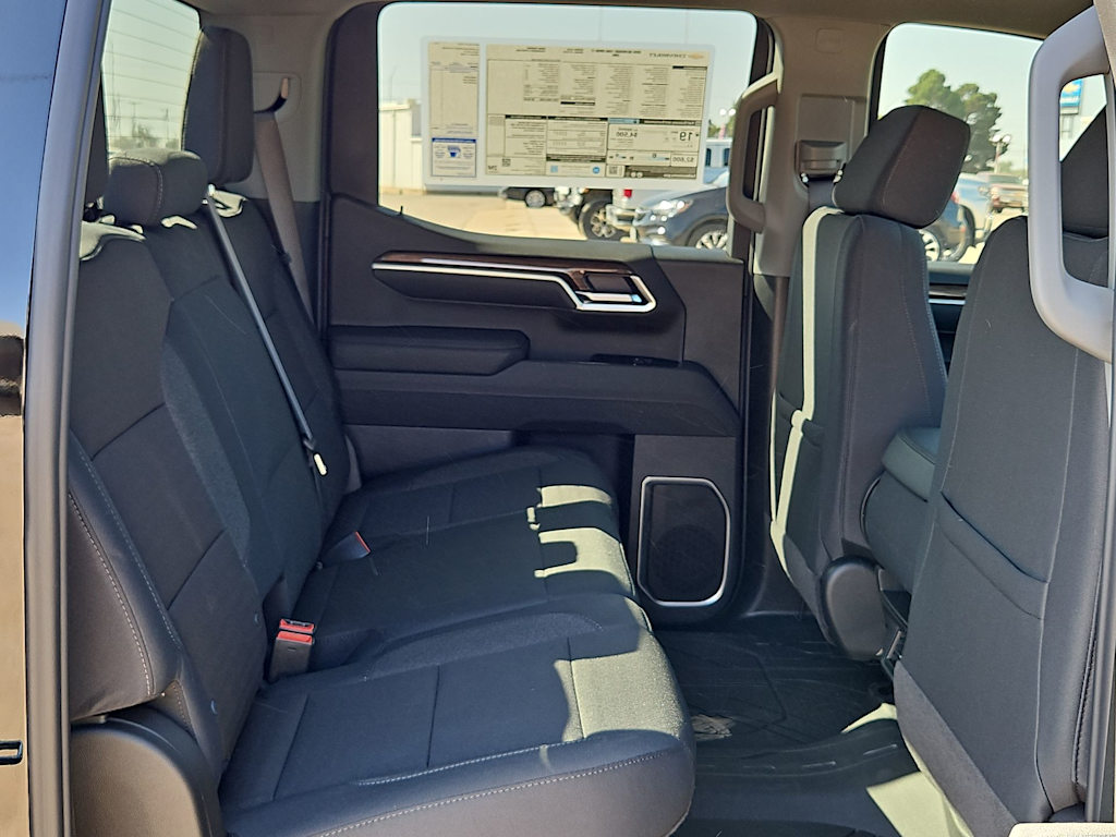 Thumbnail: 2026 Chevrolet Silverado 1500 - 23