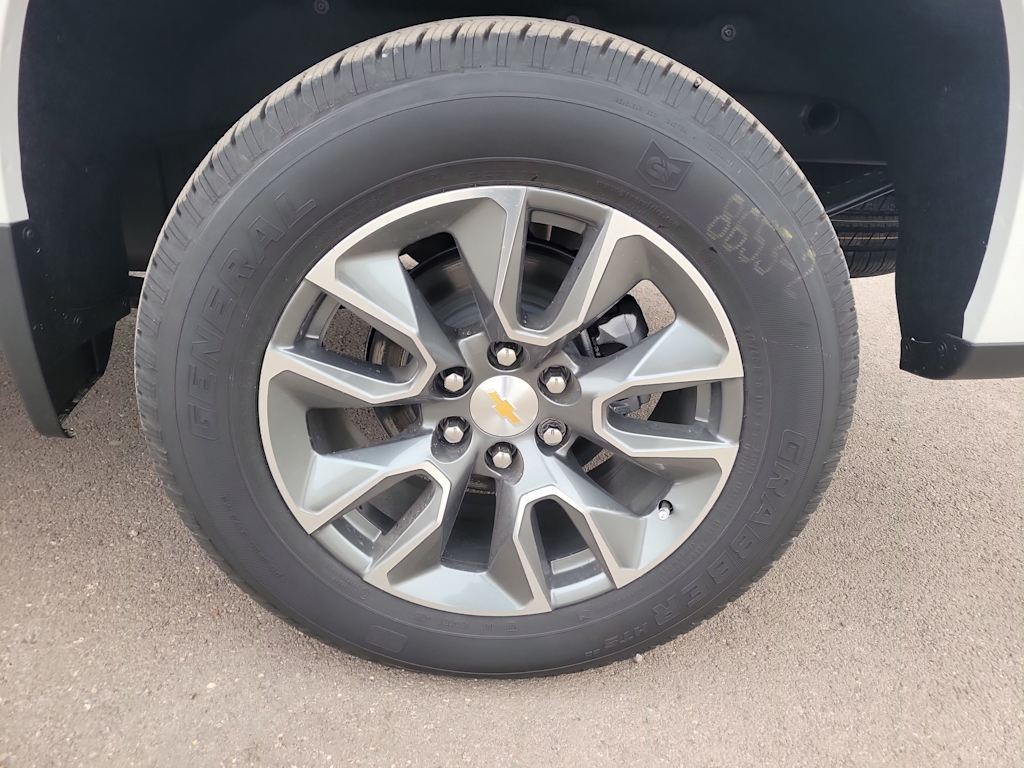 Thumbnail: 2026 Chevrolet Silverado 1500 - 8