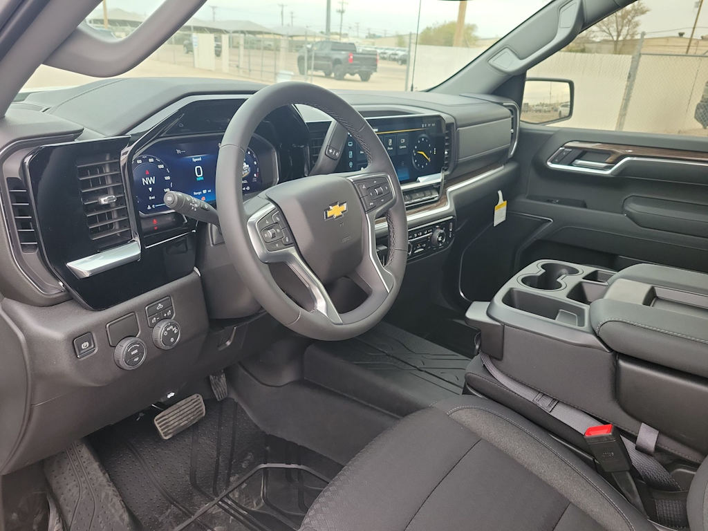 Thumbnail: 2026 Chevrolet Silverado 1500 - 2