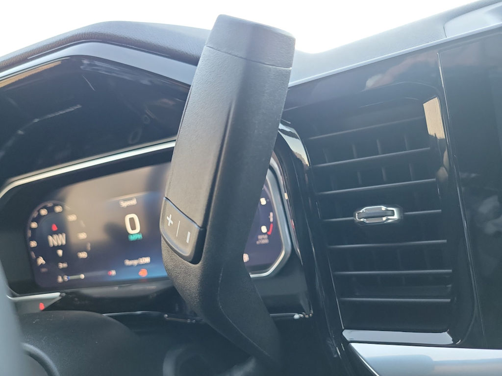 Thumbnail: 2026 Chevrolet Silverado 1500 - 27