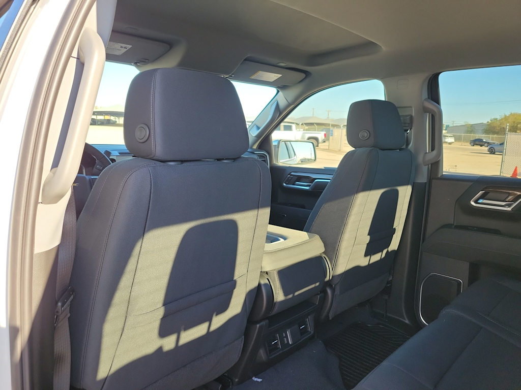 Thumbnail: 2026 Chevrolet Silverado 1500 - 13