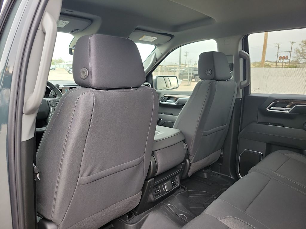 Thumbnail: 2026 Chevrolet Silverado 1500 - 12