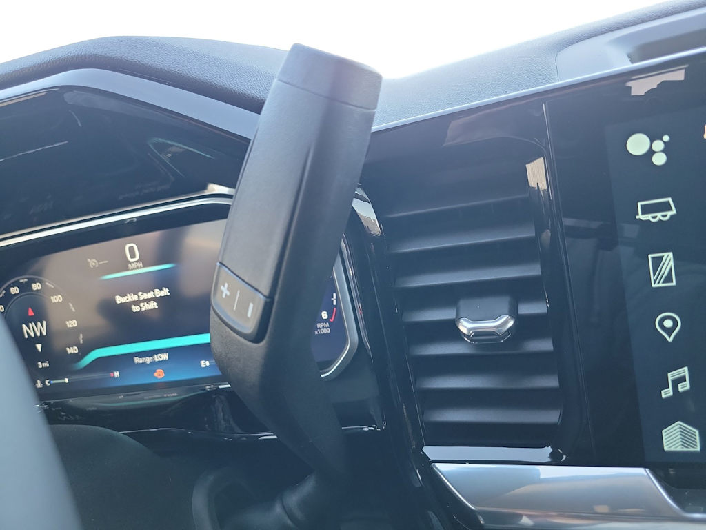 Thumbnail: 2026 Chevrolet Silverado 1500 - 28