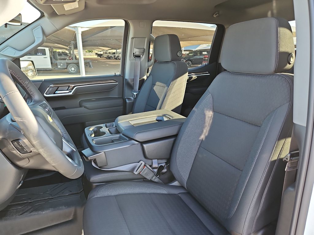 Thumbnail: 2026 Chevrolet Silverado 1500 - 11