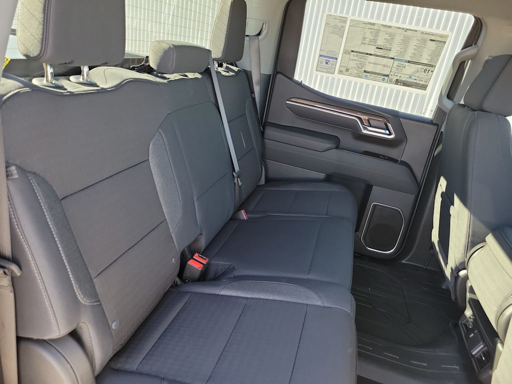 Thumbnail: 2026 Chevrolet Silverado 1500 - 25