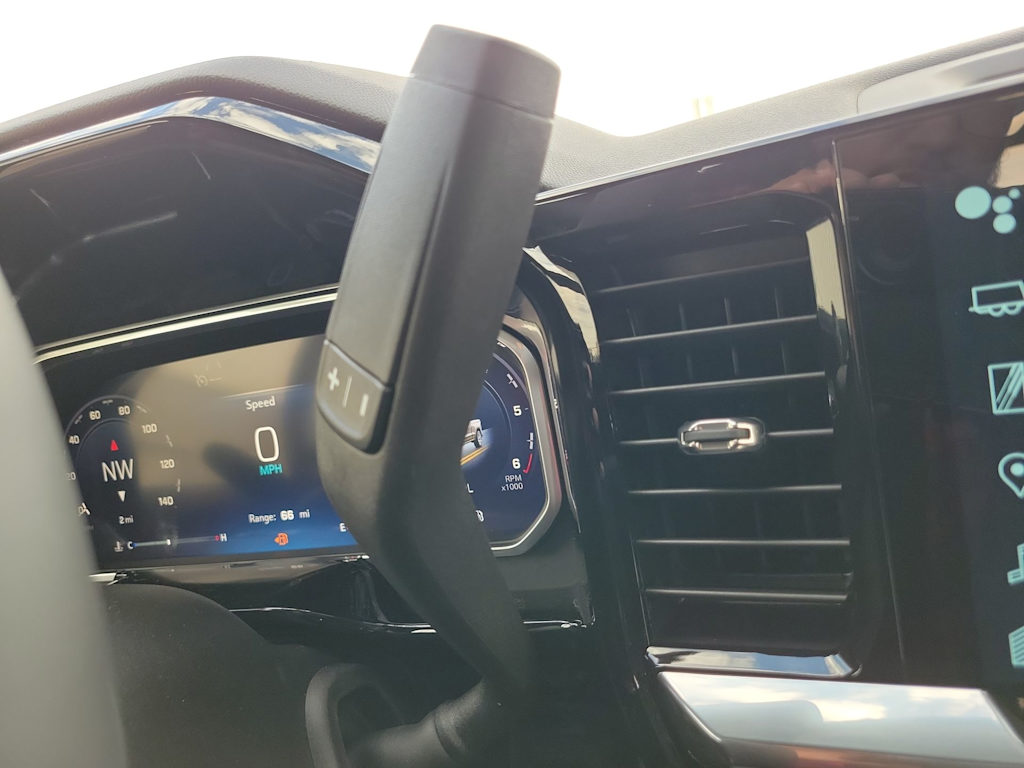 Thumbnail: 2026 Chevrolet Silverado 1500 - 27