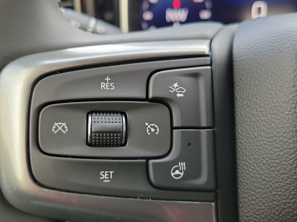 Thumbnail: 2026 Chevrolet Silverado 1500 - 28