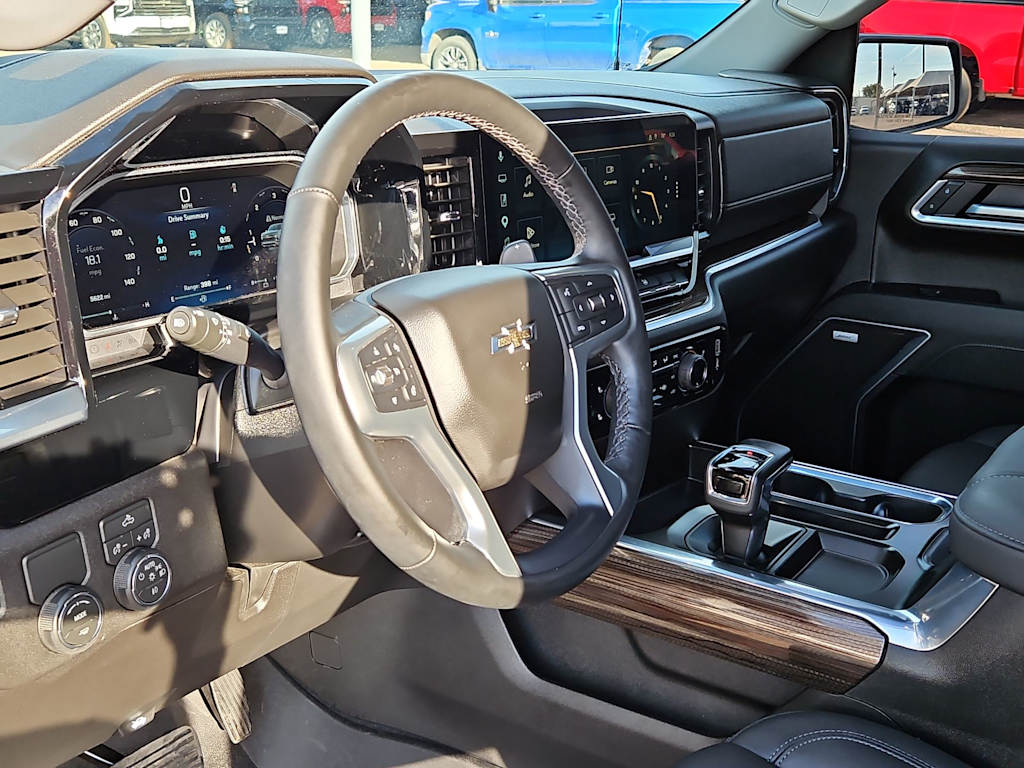 Thumbnail: 2026 Chevrolet Silverado 1500 - 2