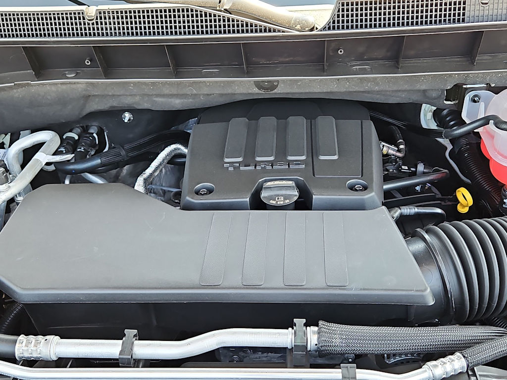 Thumbnail: 2026 Chevrolet Silverado 1500 - 9