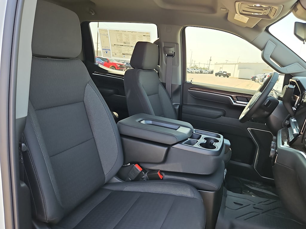 Thumbnail: 2026 Chevrolet Silverado 1500 - 12