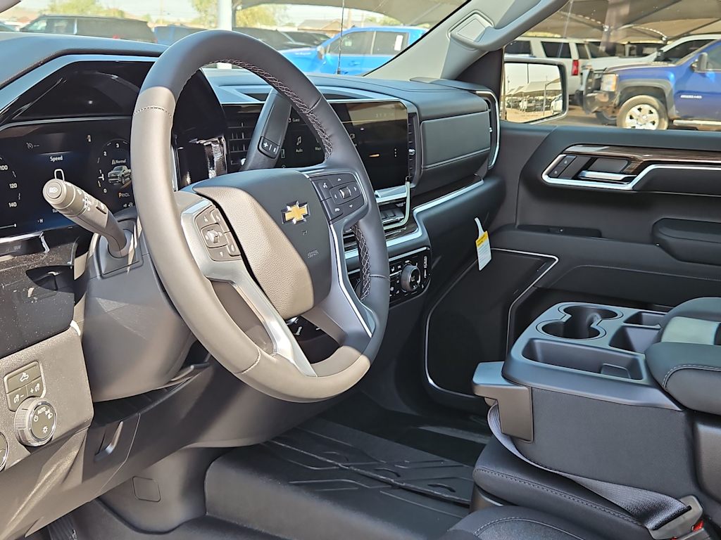 Thumbnail: 2026 Chevrolet Silverado 1500 - 2