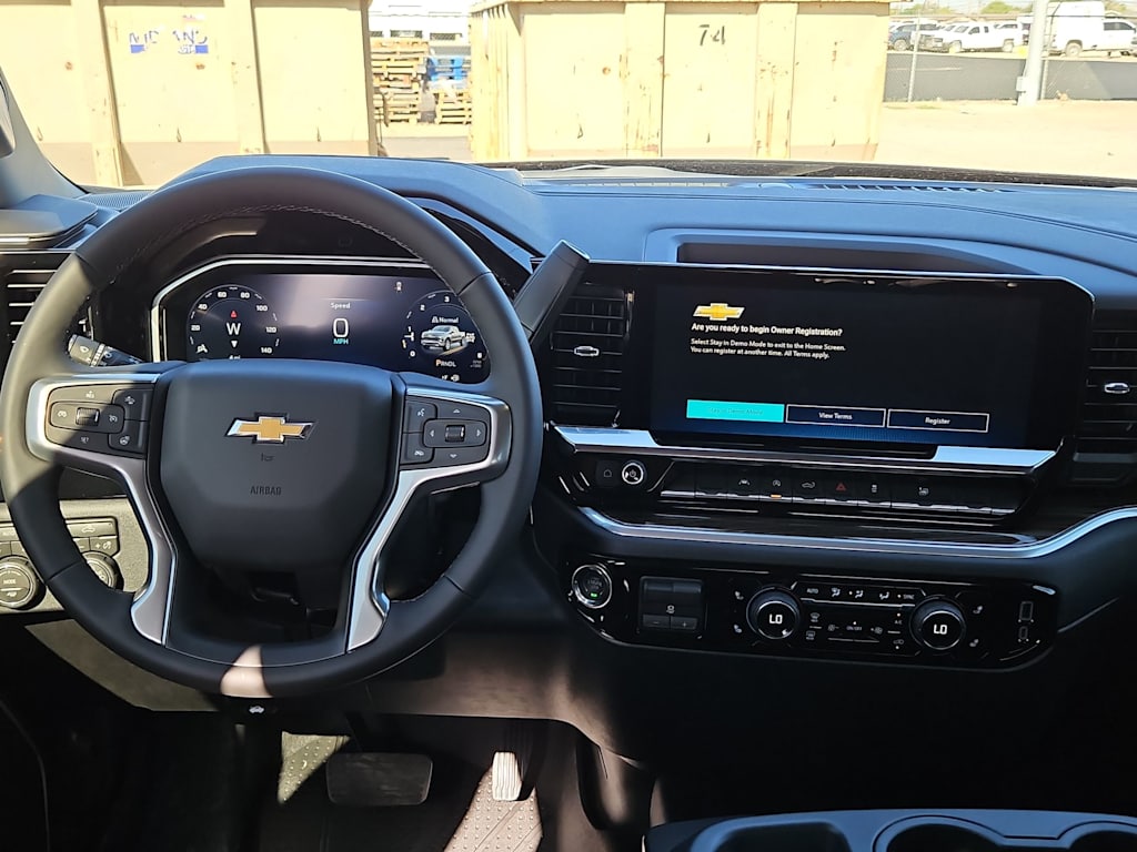 Thumbnail: 2026 Chevrolet Silverado 1500 - 10
