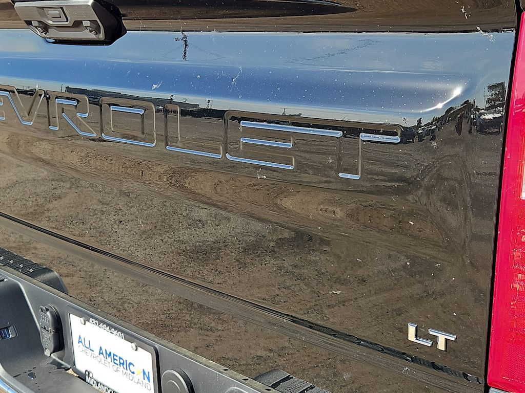 Thumbnail: 2026 Chevrolet Silverado 1500 - 25