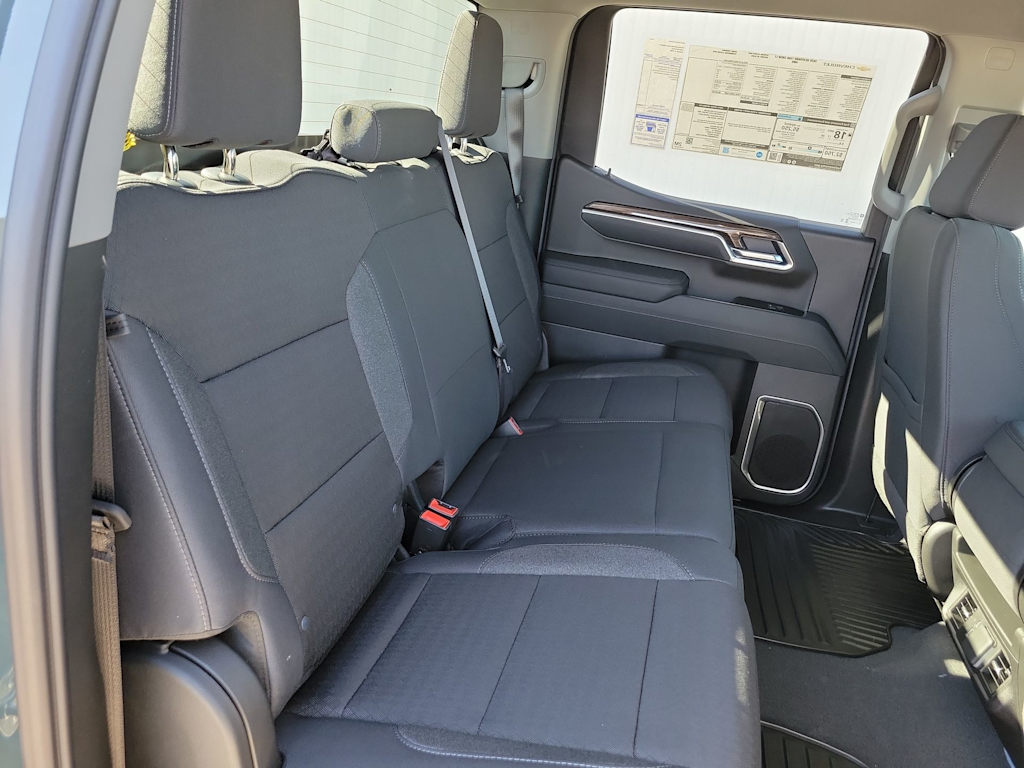 Thumbnail: 2026 Chevrolet Silverado 1500 - 26