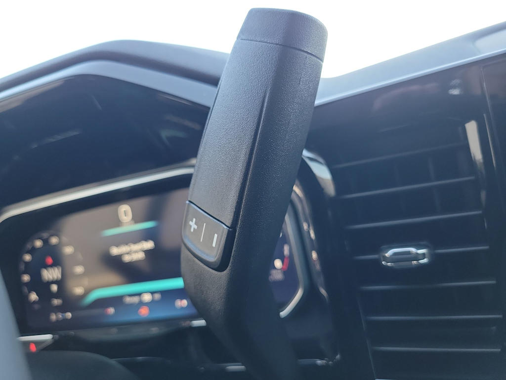 Thumbnail: 2026 Chevrolet Silverado 1500 - 27