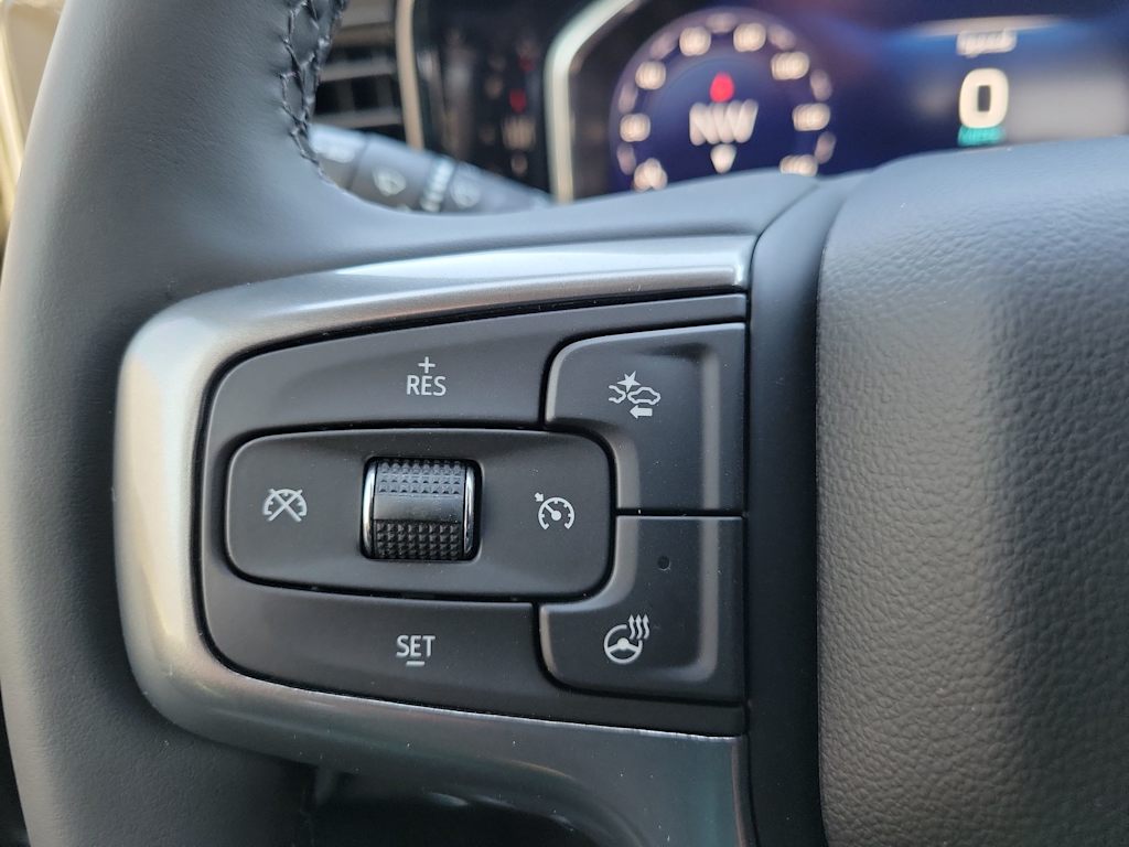 Thumbnail: 2026 Chevrolet Silverado 1500 - 28