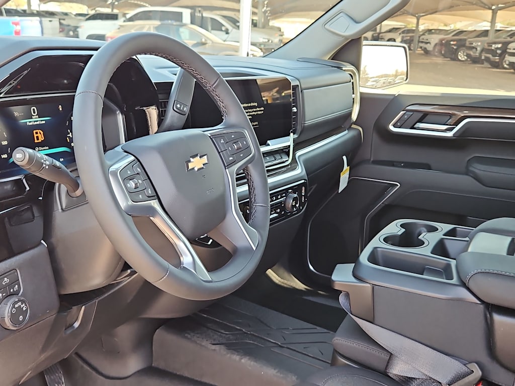Thumbnail: 2026 Chevrolet Silverado 1500 - 2