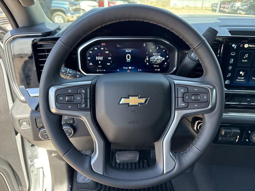 Thumbnail: 2026 Chevrolet Silverado 1500 - 12