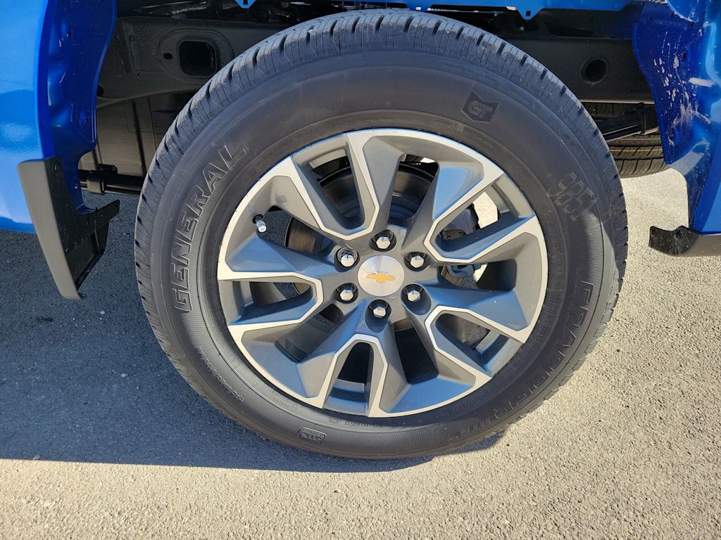 Thumbnail: 2026 Chevrolet Silverado 1500 - 8