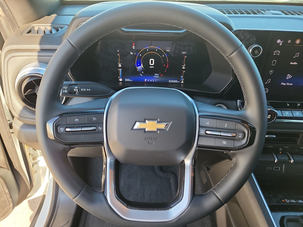 Thumbnail: 2023 Chevrolet Colorado - 14