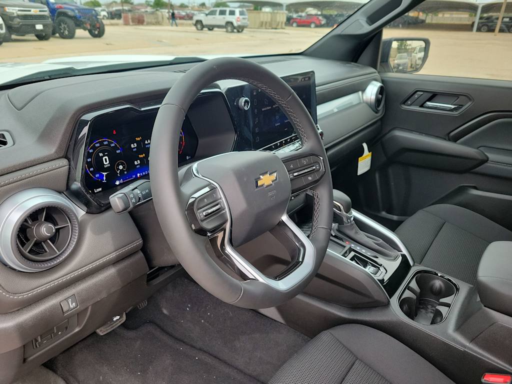 Thumbnail: 2026 Chevrolet Colorado - 2