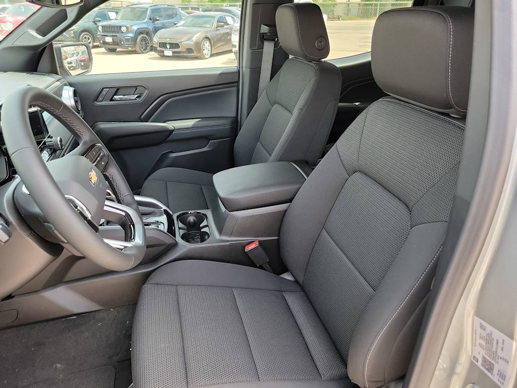 Thumbnail: 2026 Chevrolet Colorado - 11