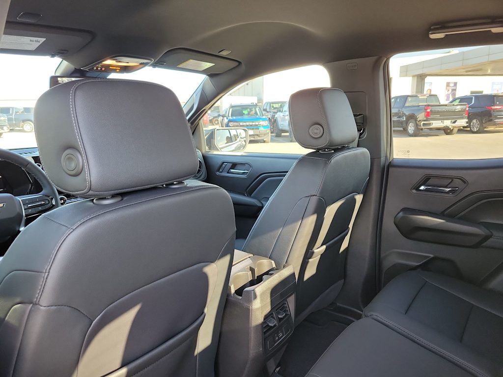 Thumbnail: 2026 Chevrolet Colorado - 13