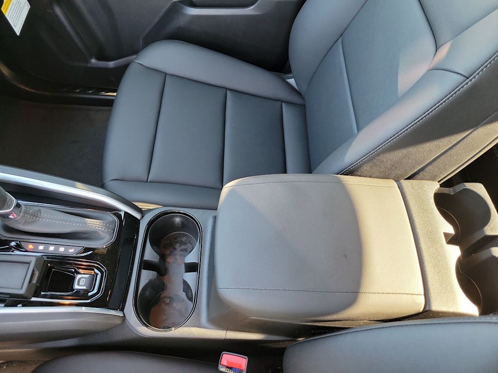 Thumbnail: 2026 Chevrolet Colorado - 16