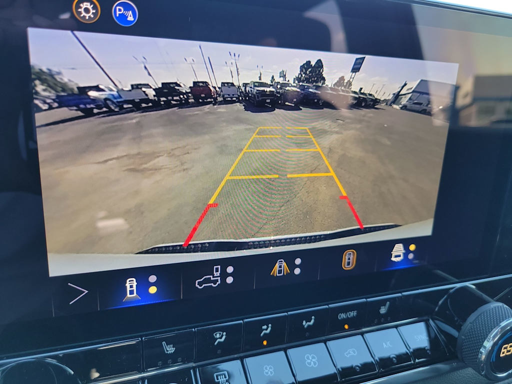 Thumbnail: 2026 Chevrolet Colorado - 15