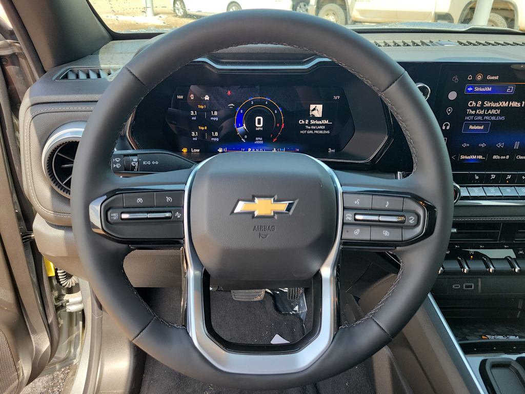 Thumbnail: 2026 Chevrolet Colorado - 12