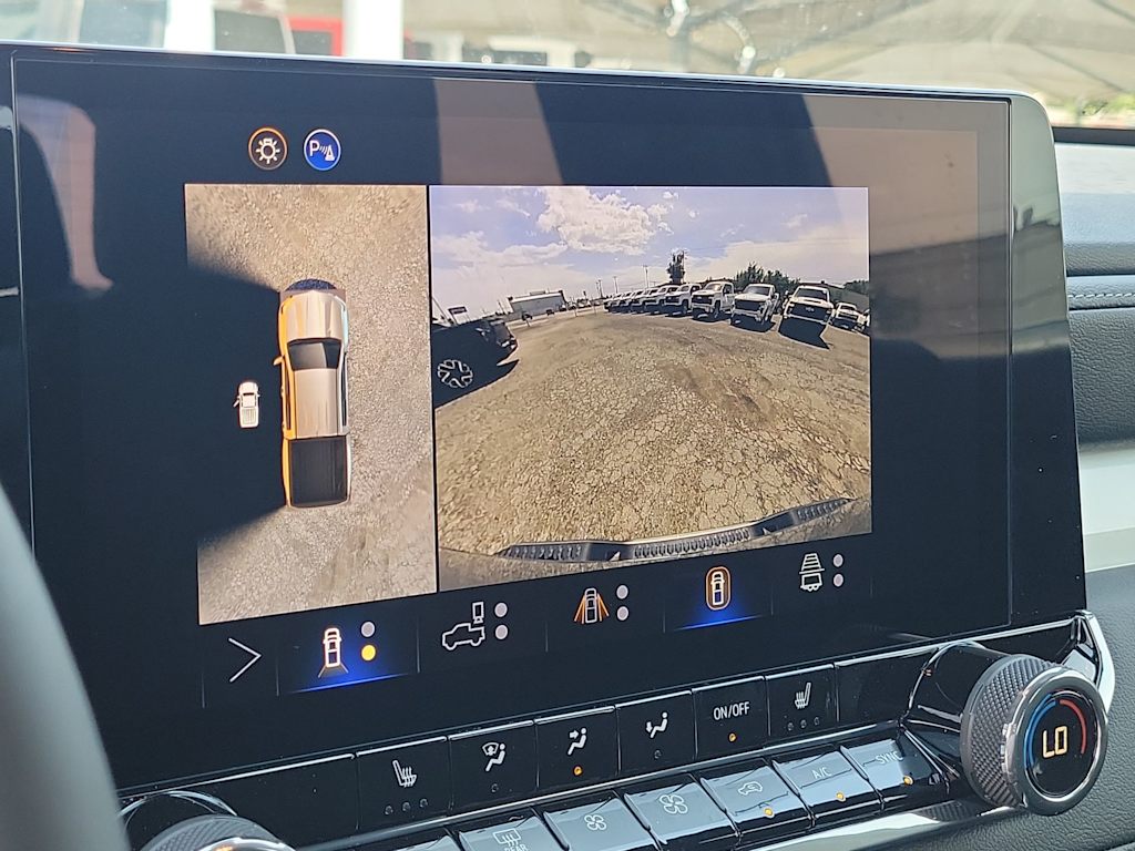 Thumbnail: 2026 Chevrolet Colorado - 13