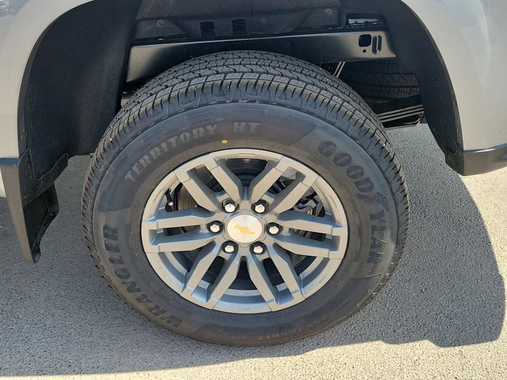 Thumbnail: 2026 Chevrolet Colorado - 8