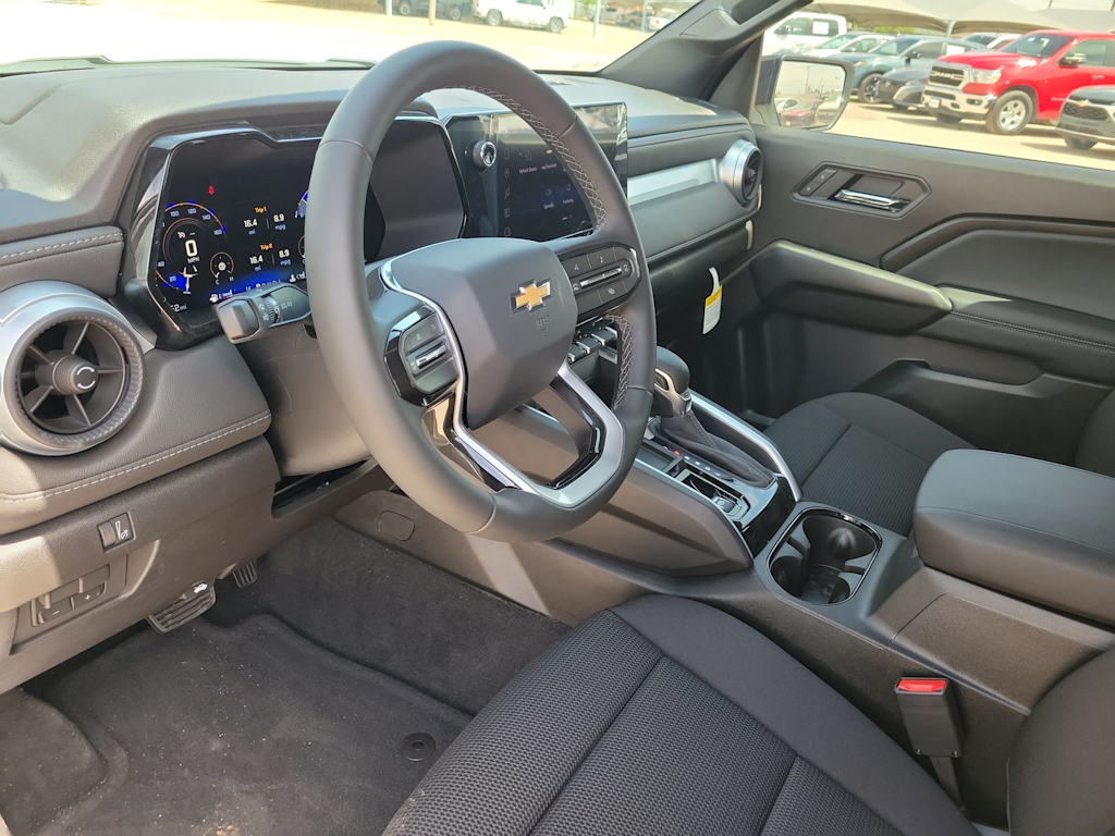 Thumbnail: 2026 Chevrolet Colorado - 2