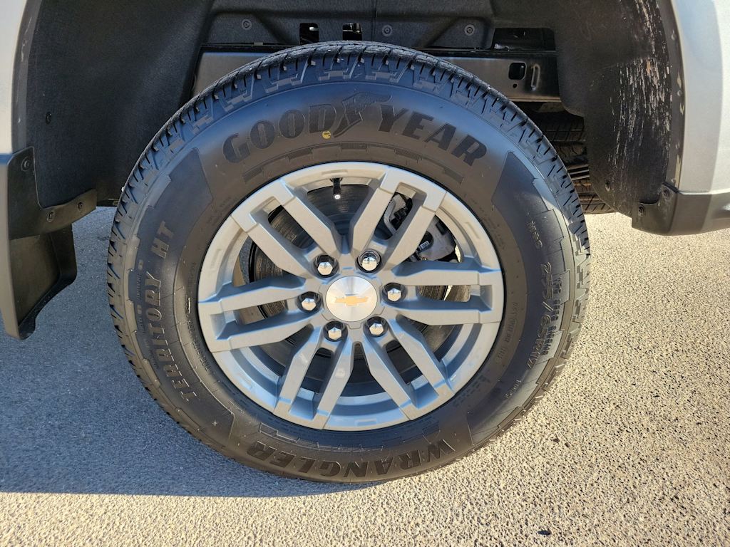 Thumbnail: 2026 Chevrolet Colorado - 8