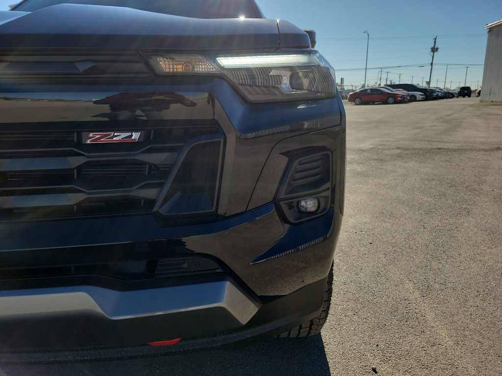 Thumbnail: 2026 Chevrolet Colorado - 25