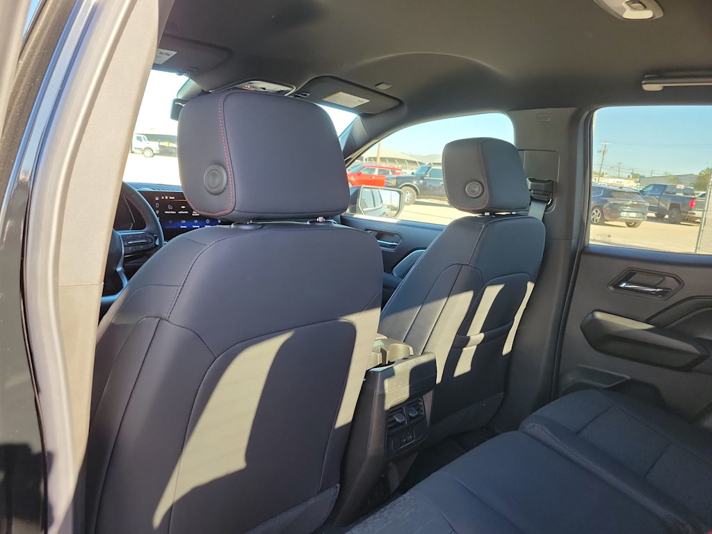 Thumbnail: 2026 Chevrolet Colorado - 11