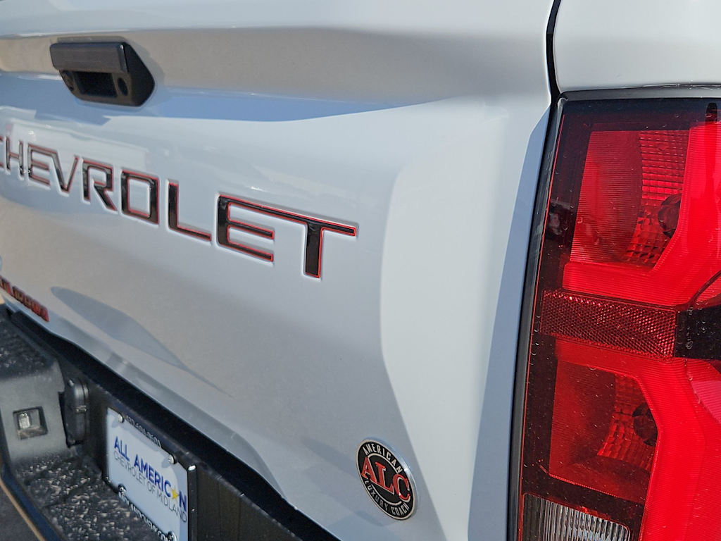 Thumbnail: 2026 Chevrolet Colorado - 25