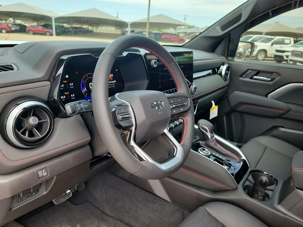 Thumbnail: 2026 Chevrolet Colorado - 2