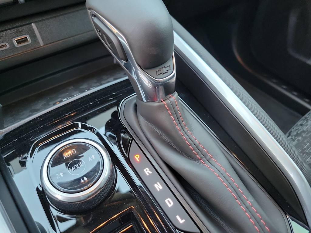 Thumbnail: 2026 Chevrolet Colorado - 15