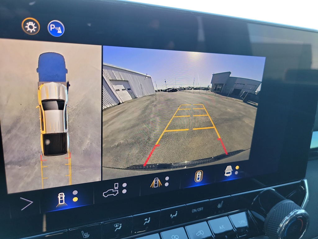 Thumbnail: 2026 Chevrolet Colorado - 14