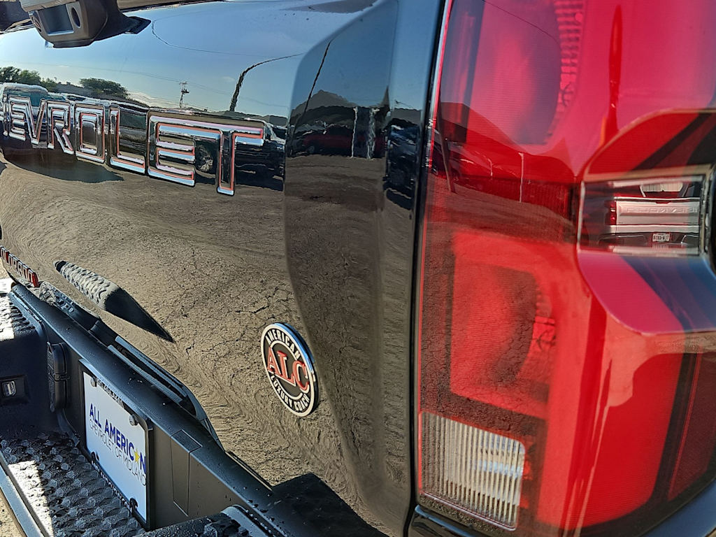 Thumbnail: 2026 Chevrolet Colorado - 25