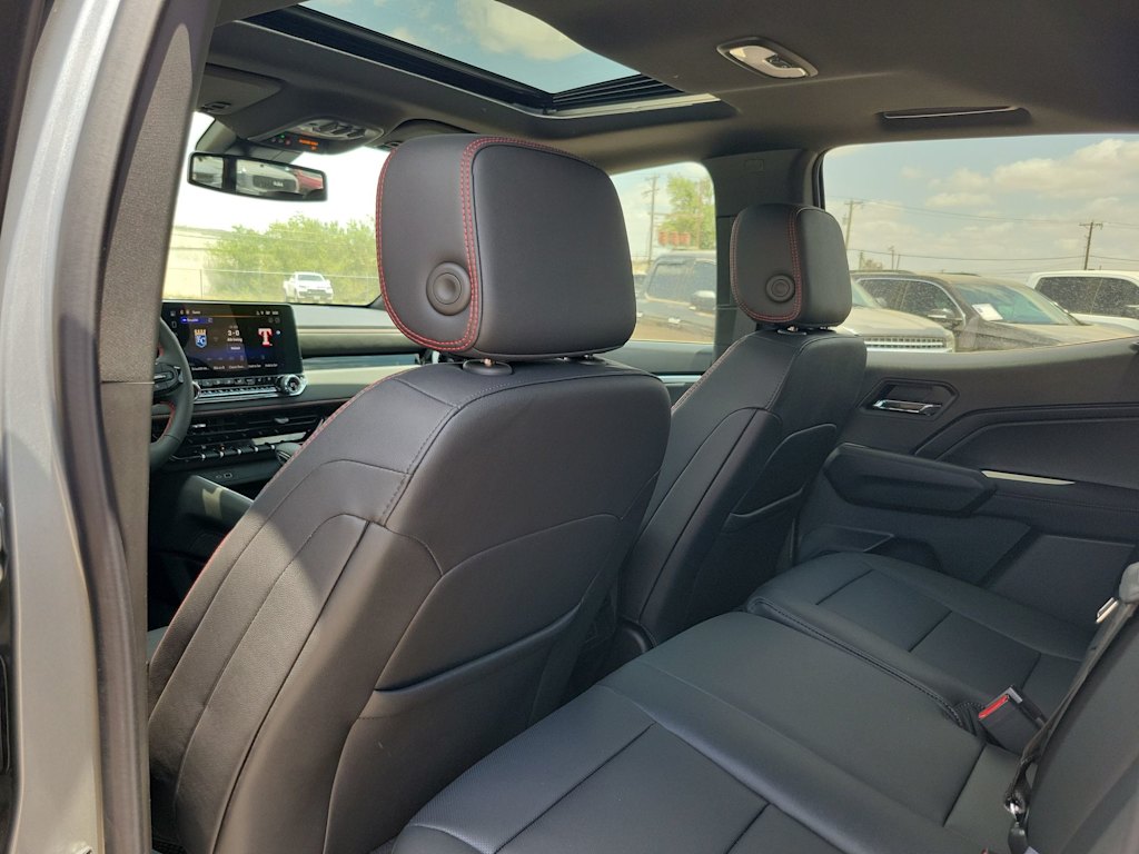 Thumbnail: 2025 Chevrolet Colorado - 13