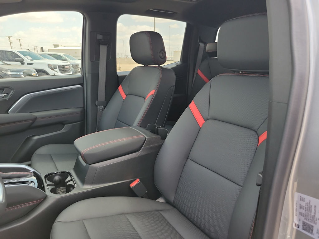 Thumbnail: 2025 Chevrolet Colorado - 11