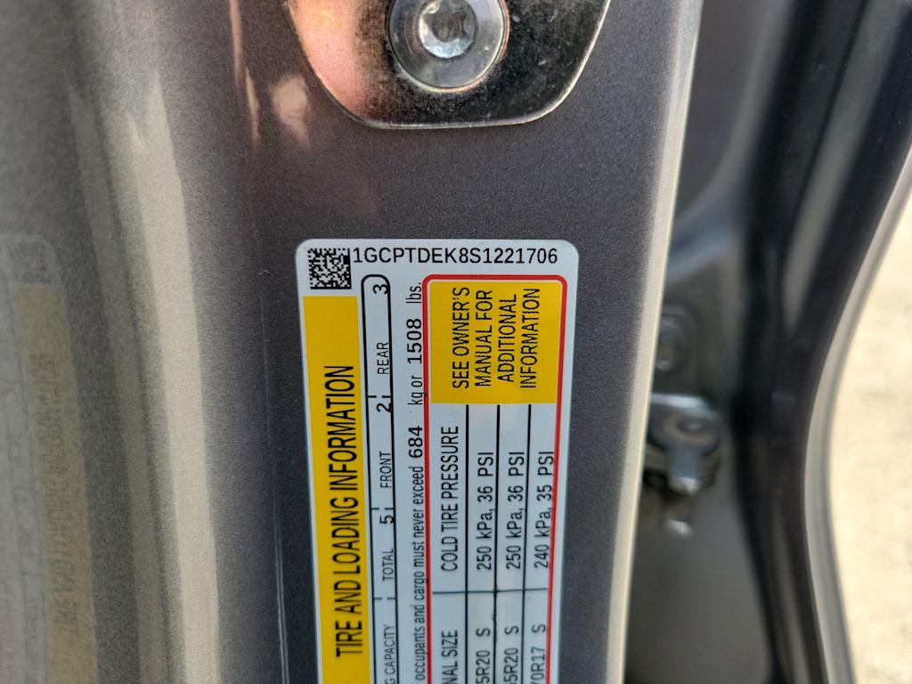 Thumbnail: 2025 Chevrolet Colorado - 19